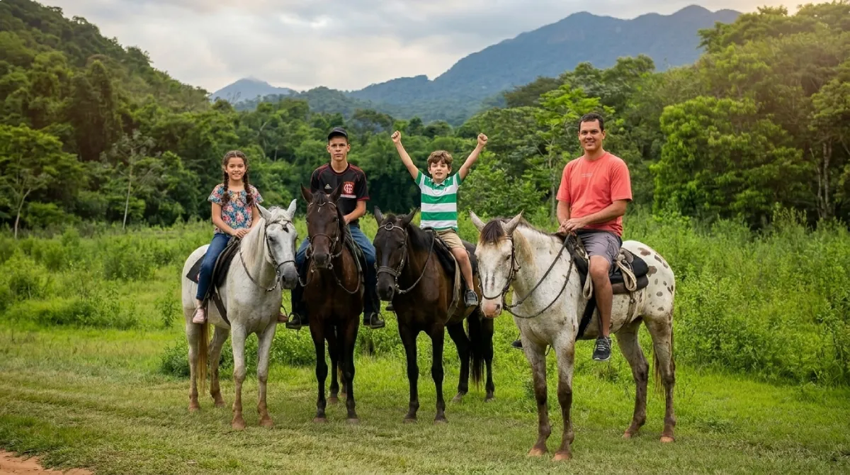 Passeio a cavalo guiado para crianças em fazendinha próxima ao centro de Penedo